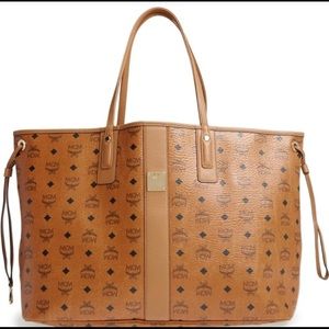 MCM Medium Liz Tote